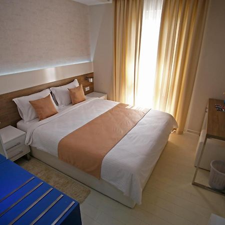 Rox Motel Modrica Eksteriør billede
